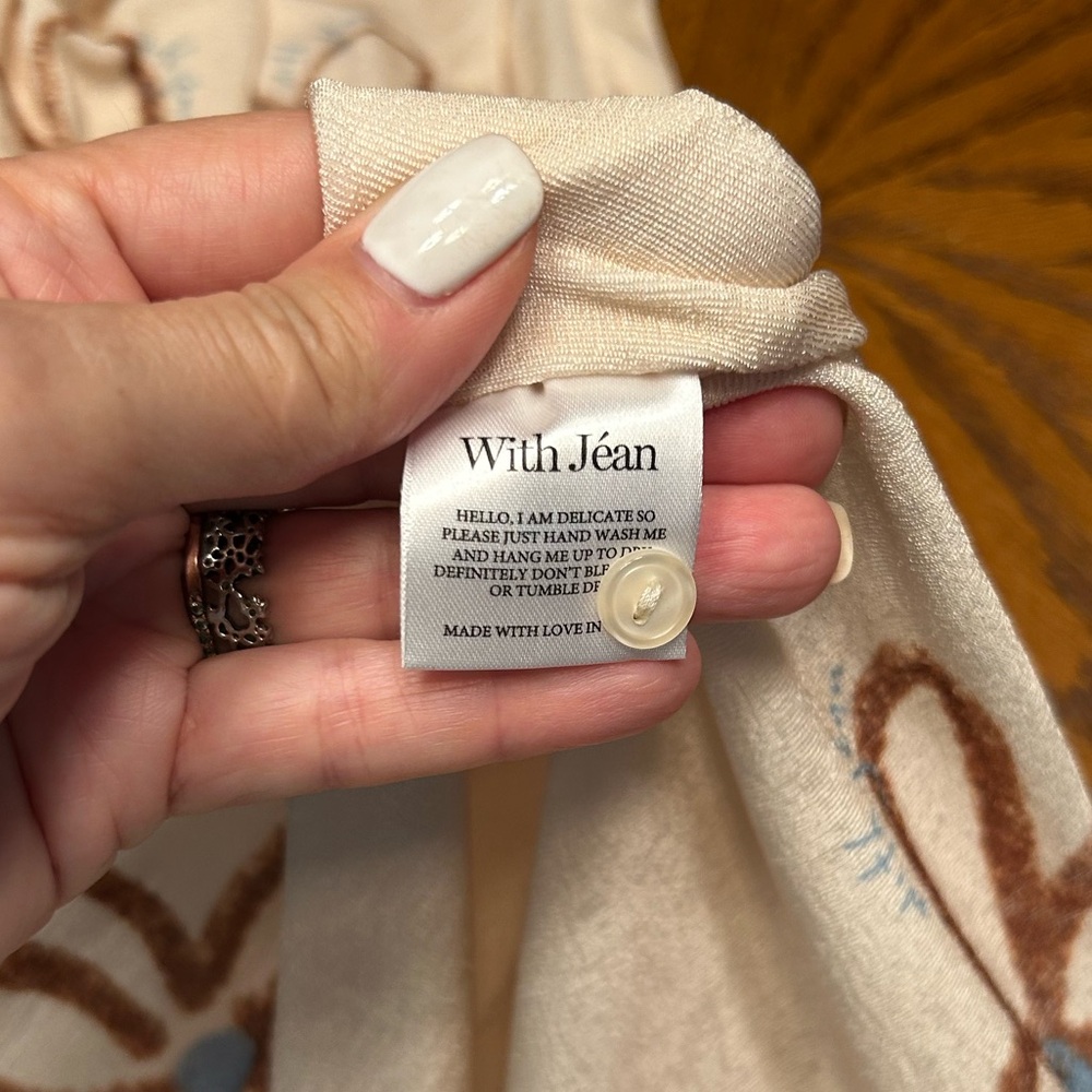 WITH JEAN Andy “Chalk & Flowers” Long Sleeve Cream Collar Button Mini Dress. - Picture 13 of 16